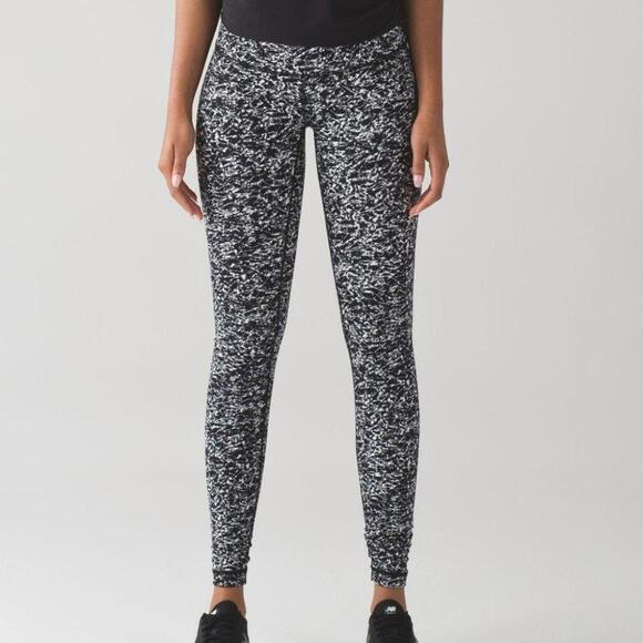 lululemon athletica Pants - Lululemon Wunder Under Pant III Iced Wave  White Black - 2